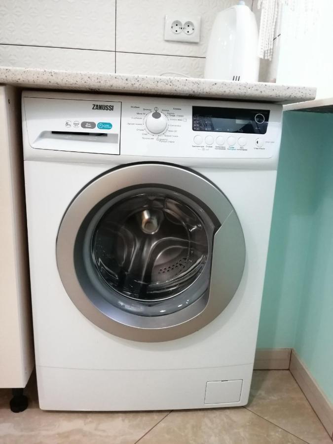 Apartment Ak. Kuchera Street Lviv Eksteriør billede